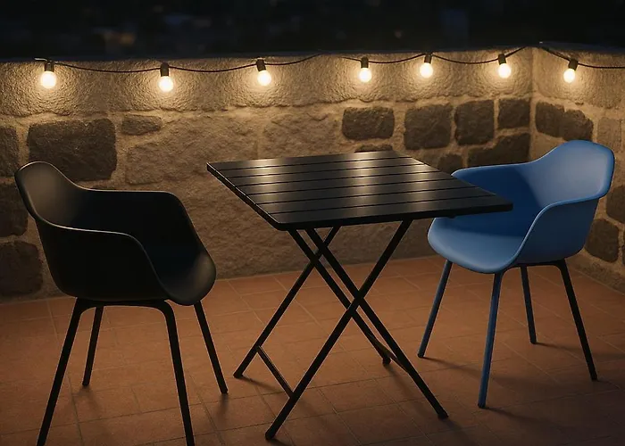 De La Tour, Au Premier Etage, Proche Nimes ,avignon, Arles Apartment
